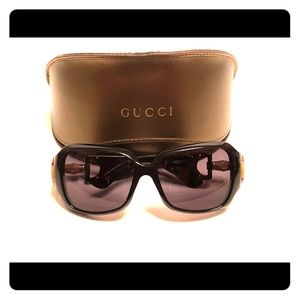 Brown wide Gucci sunglasses
